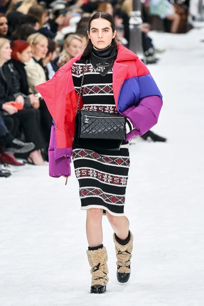 Look 47